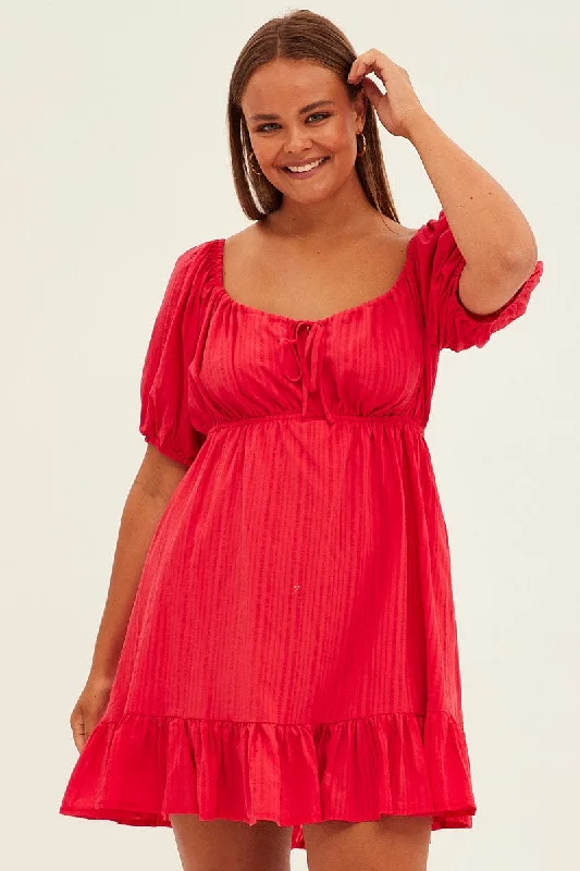 Mini dress with plunging neckline-Red Fit And Flare Dress Short Sleeve Ruched Bust