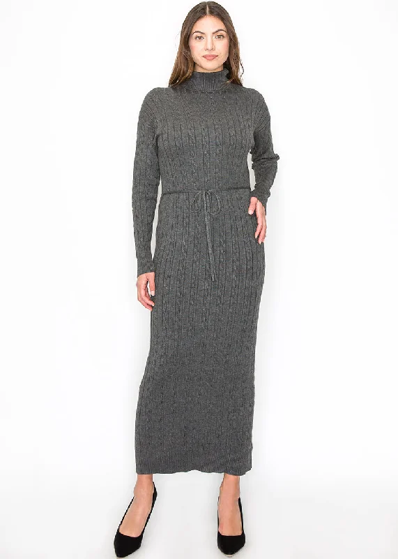 Effortless maxi dress-Long Grey Knit Dress with Belt