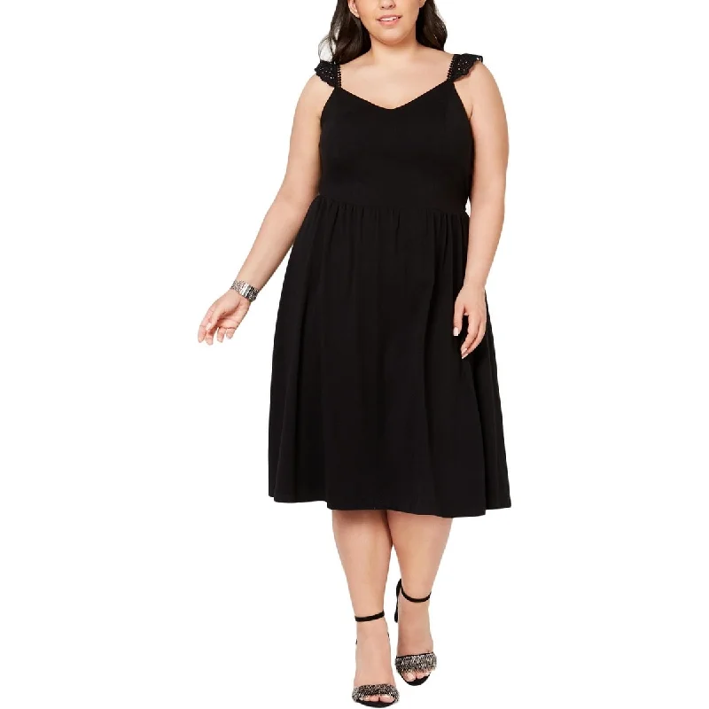 Classic fit cocktail dress-City Studios Women's Sleeveless V Neck Below the Knee Party Fit Flare Dress Black Size 1X