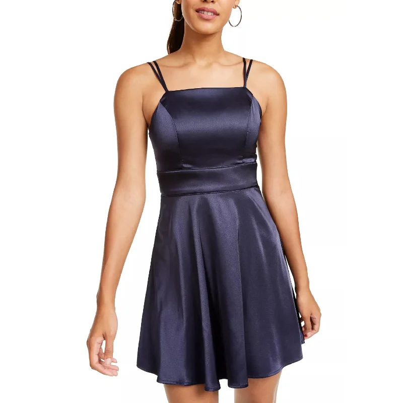 Chic formal cocktail dress-Sequin Hearts Women's Spaghetti Strap Square Neck Short Fit + Flare Party Dress Blue Size 1