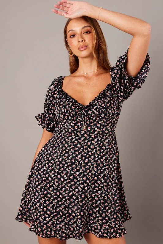 Chic mini dress with belt-Black Floral Fit And Flare Dress Puff Sleeve