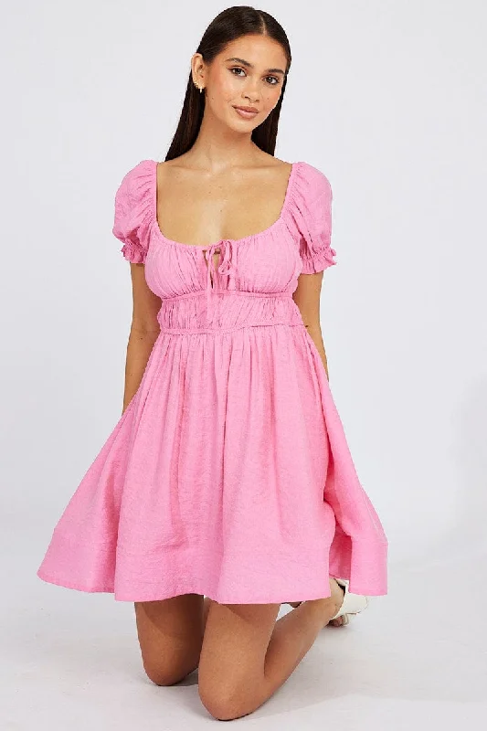 Classic A-line mini dress-Pink Fit and Flare Dress Short Sleeve Ruched