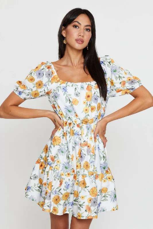 Mini dress with puff sleeves-Print Fit And Flare Dress Short Sleeve Square Neck